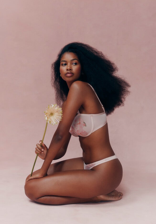 The Thong - Mesh, BLOOM, alternate image number null