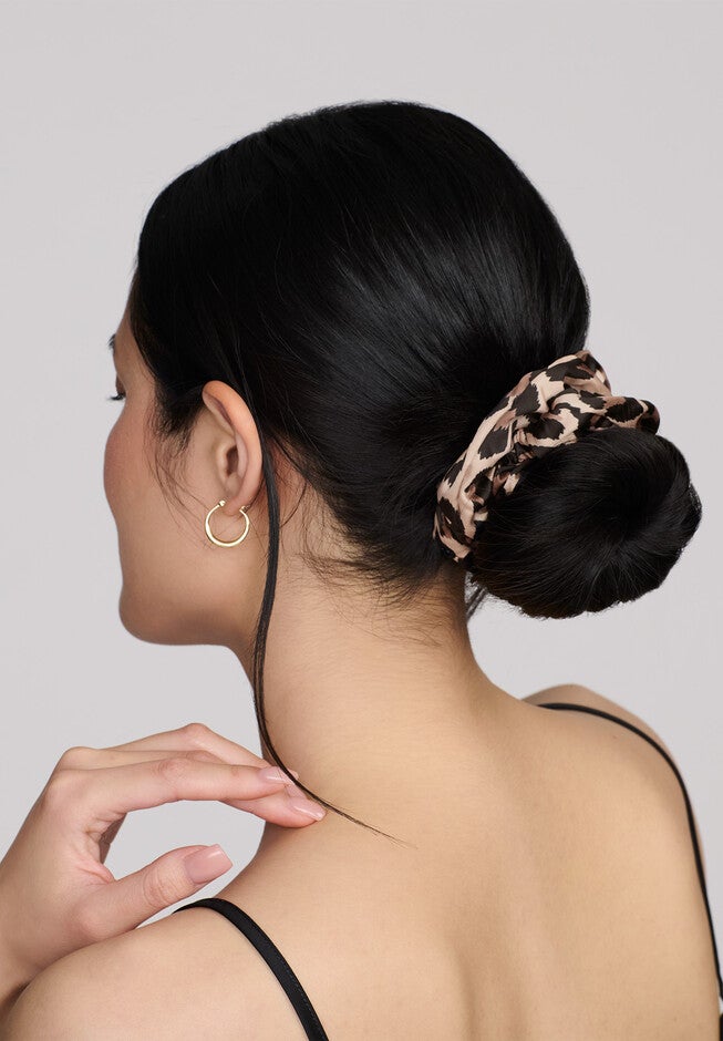 The Oversized Scrunchie - Recycled Satin , ICONIC LEOPARD, alternate image number null