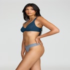 null image number null