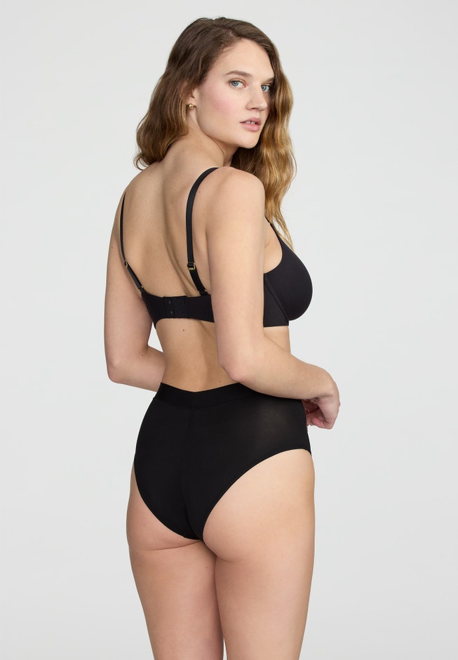 The Scoop - Modal image number 3