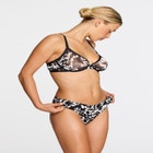 null image number null