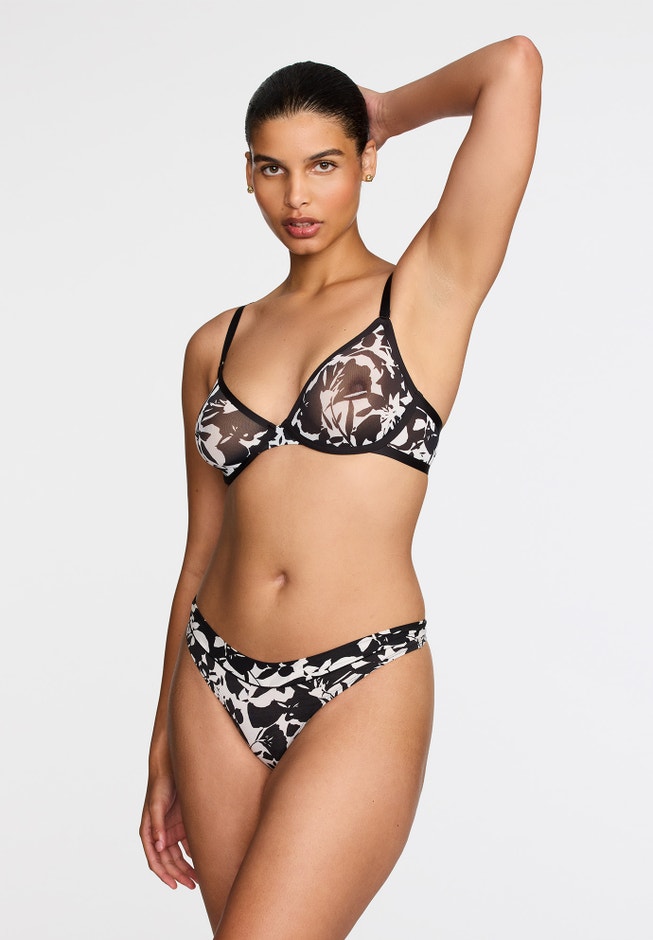 null image number null