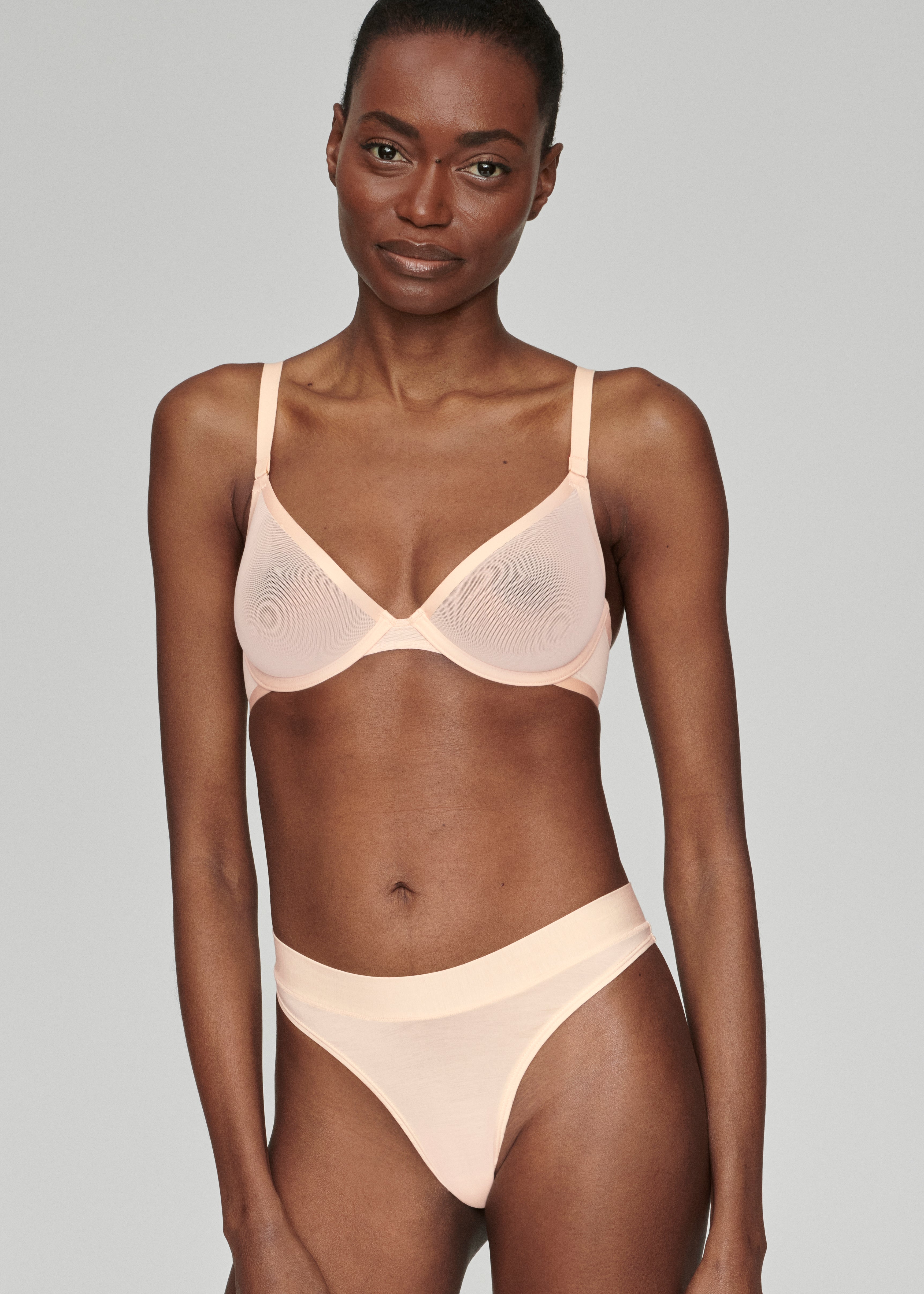 Sexy, Deep Plunge Bras For Low Cut Dresses & Tops | CUUP