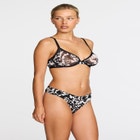 null image number null