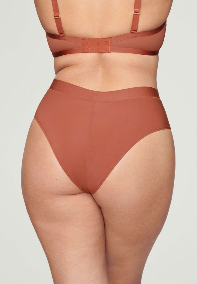 null image number null