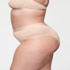 null image number null