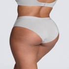 null image number null