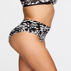 null image number null