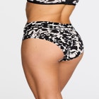 null image number null