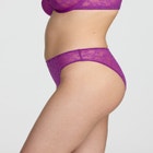 null image number null