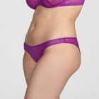 null image number null