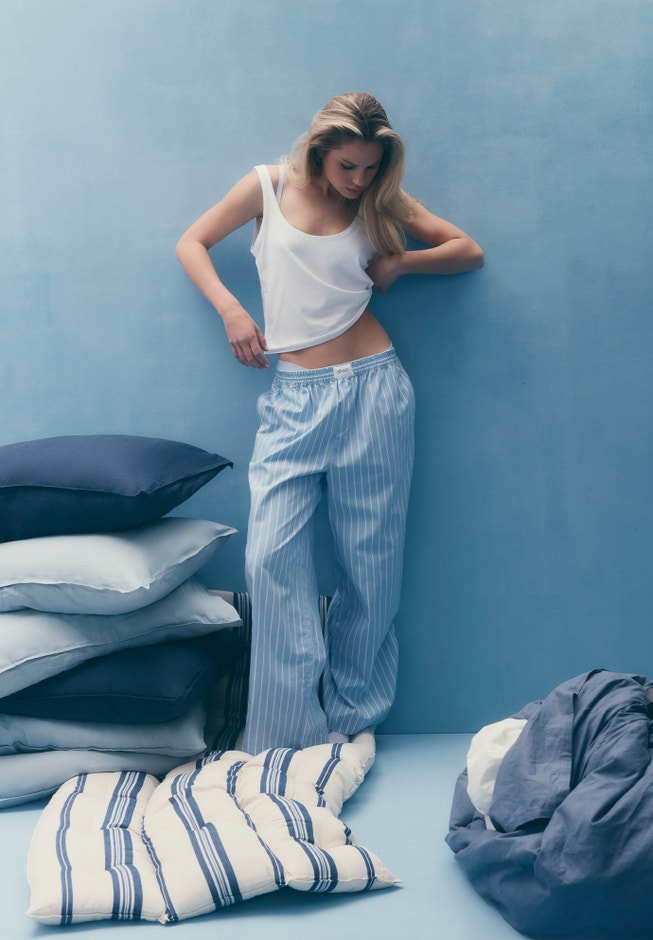 The Lounge Pant- Cotton image number 6