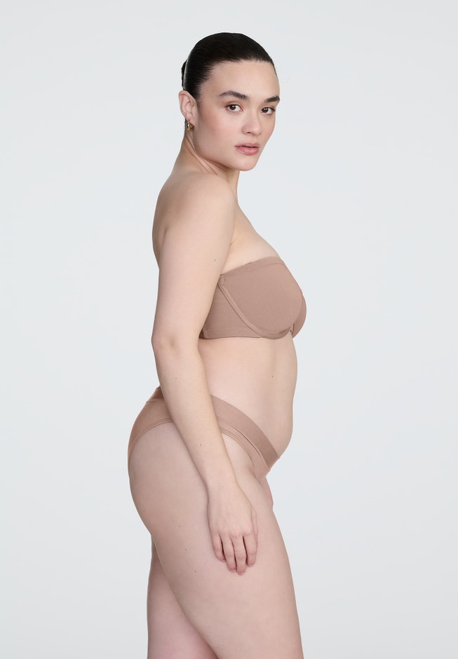 The Strapless Convertible - Mesh image number 2