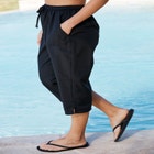 Taslon&reg; Cover Up Capri Pant image number null