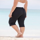 Taslon&reg; Cover Up Capri Pant image number null