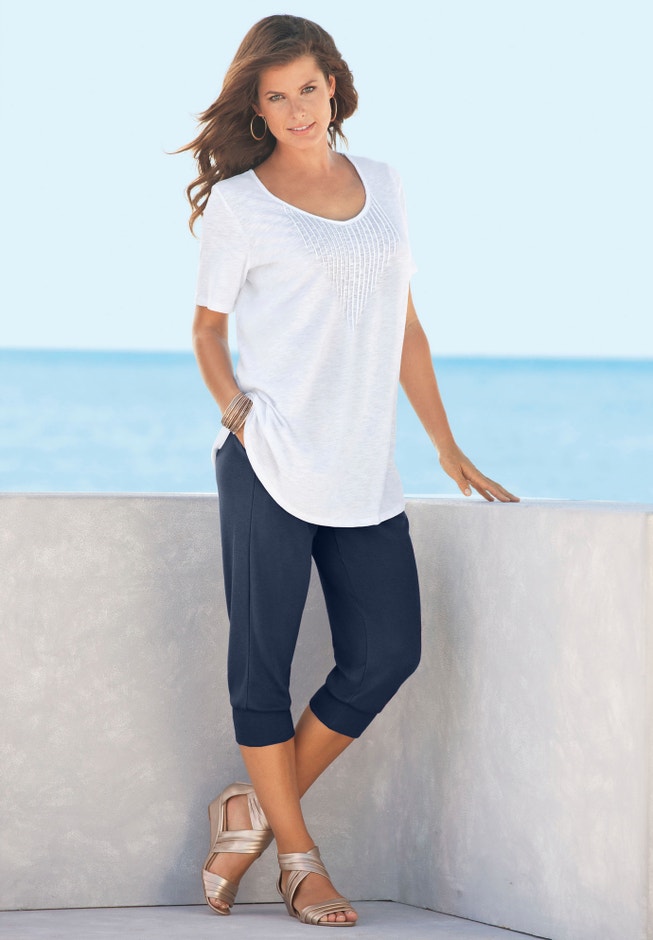 Plus Size Soft Knit Capri Pant with Drawstring Waist image number 4